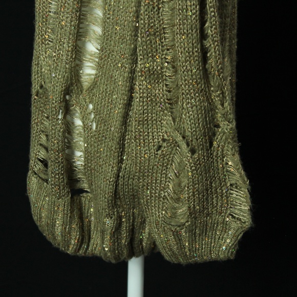 NWT | Chaudry KC | Gold Sequin Sweater | Sz S - Picture 9 of 16